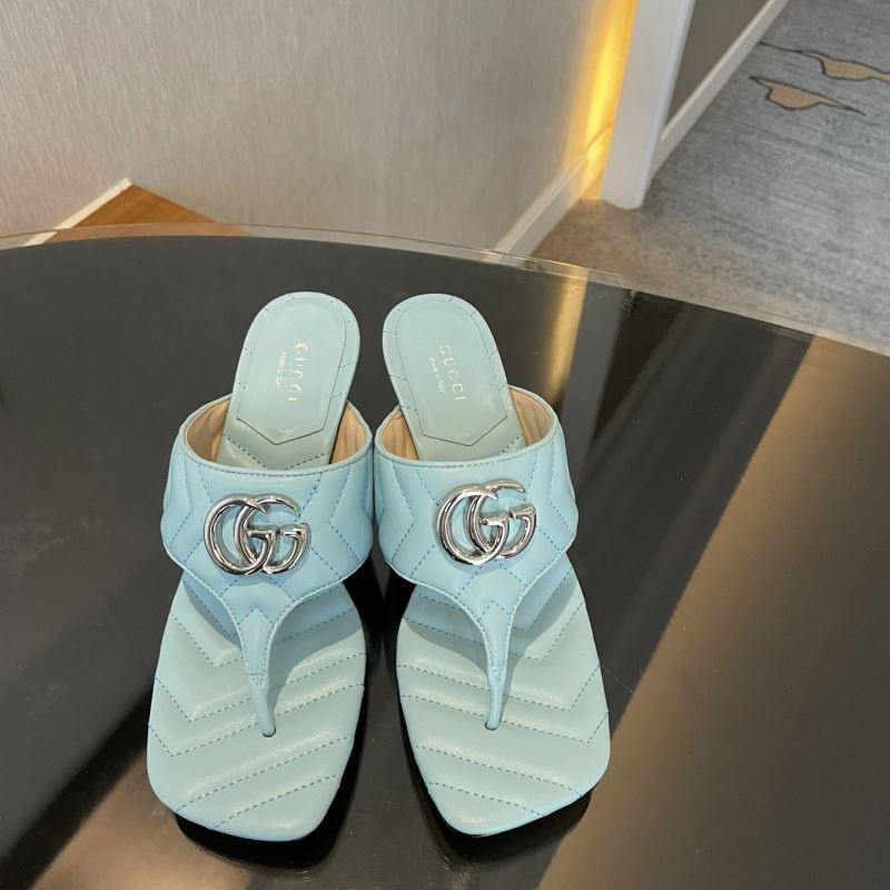 G*u*i slippers